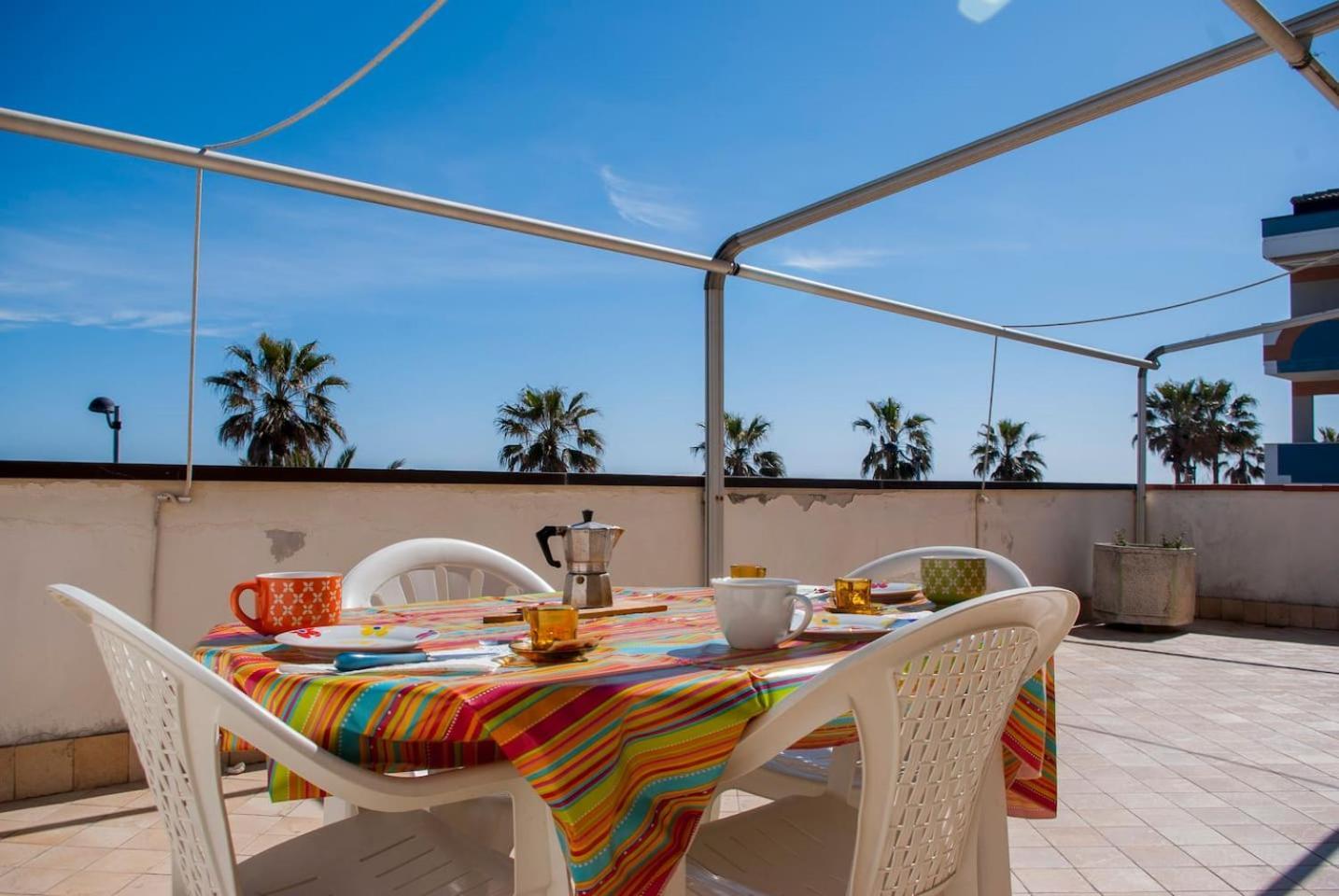 Appartamento Di Antonio Fronte Mare Montesilvano Marina Exterior foto